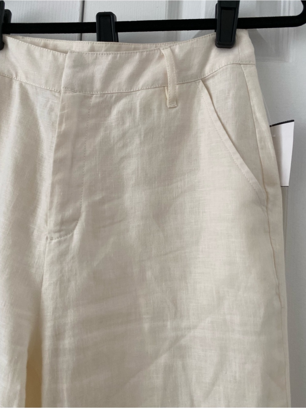 GUESS Women’s Cream Linen-Blend Chinos - Picture 4 of 5
